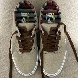 Men’s size 8 Vans